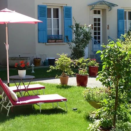 Casa de hóspedes Les D'hôtes Joy